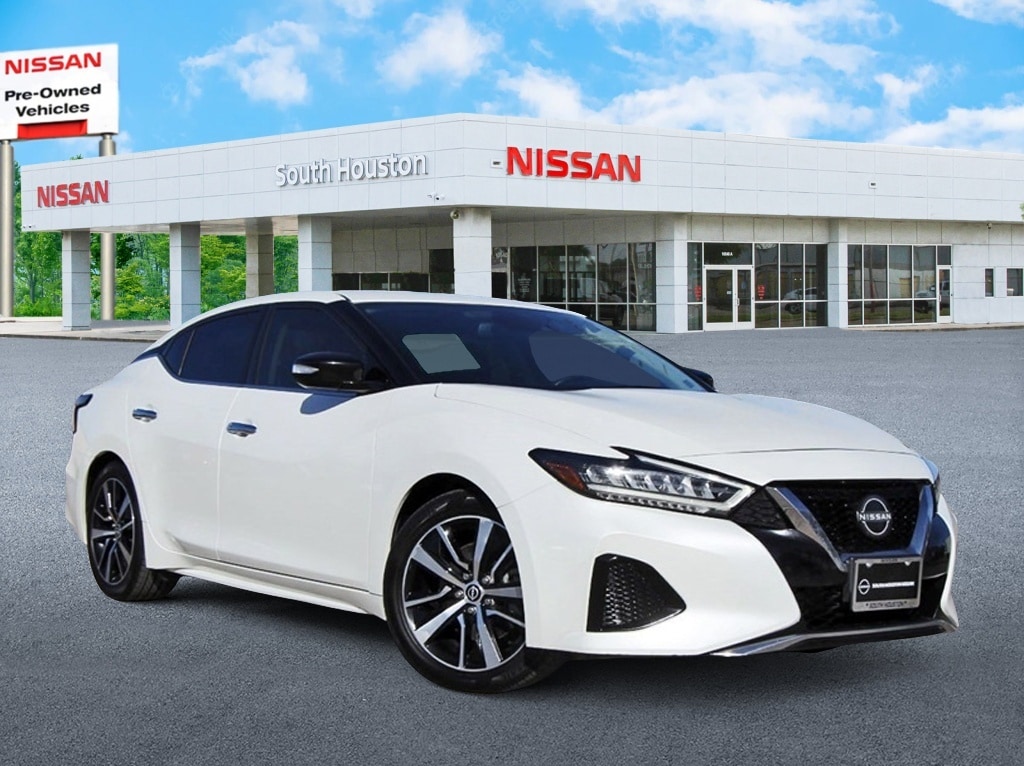 2023 Nissan Maxima