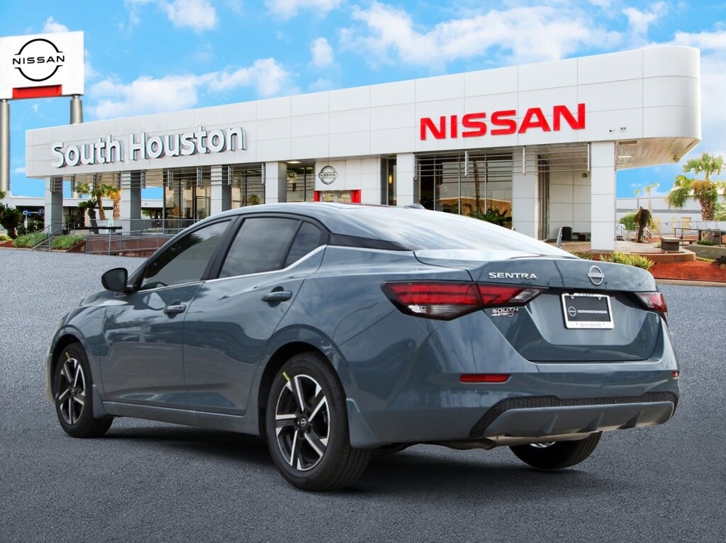 2025 Nissan Sentra SV photo 3