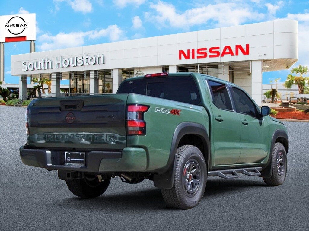 2025 Nissan Frontier PRO-4X photo 4