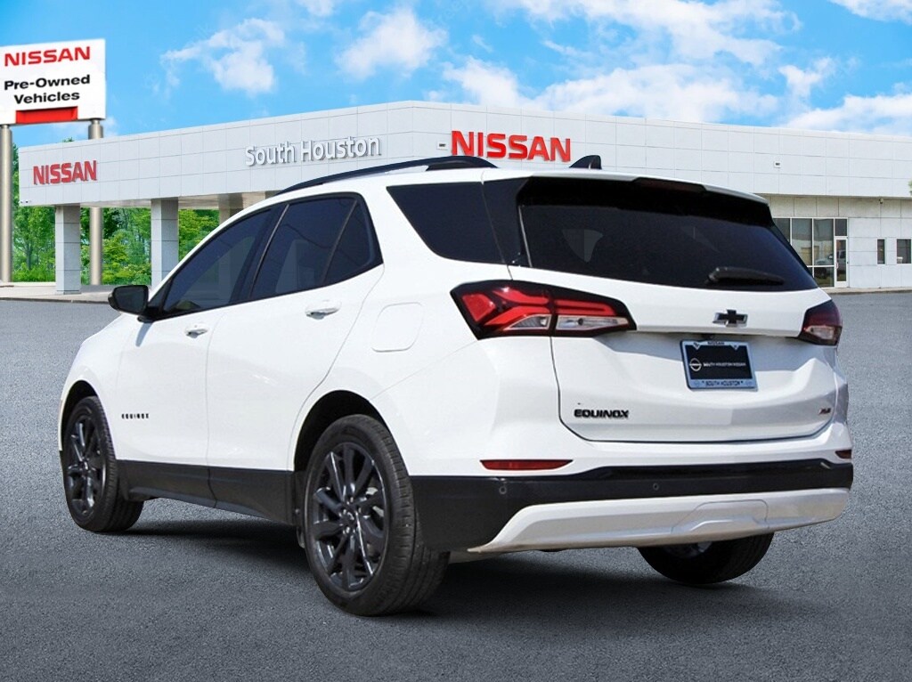 2024 Chevrolet Equinox RS photo 3