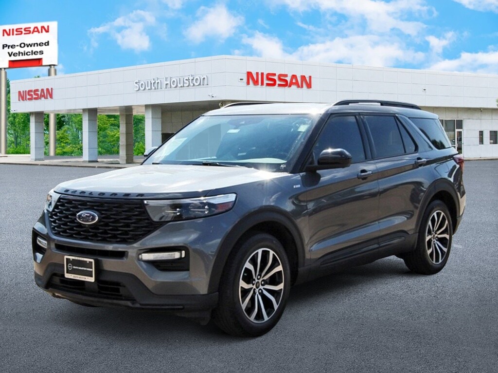2022 Ford Explorer ST-Line photo 2