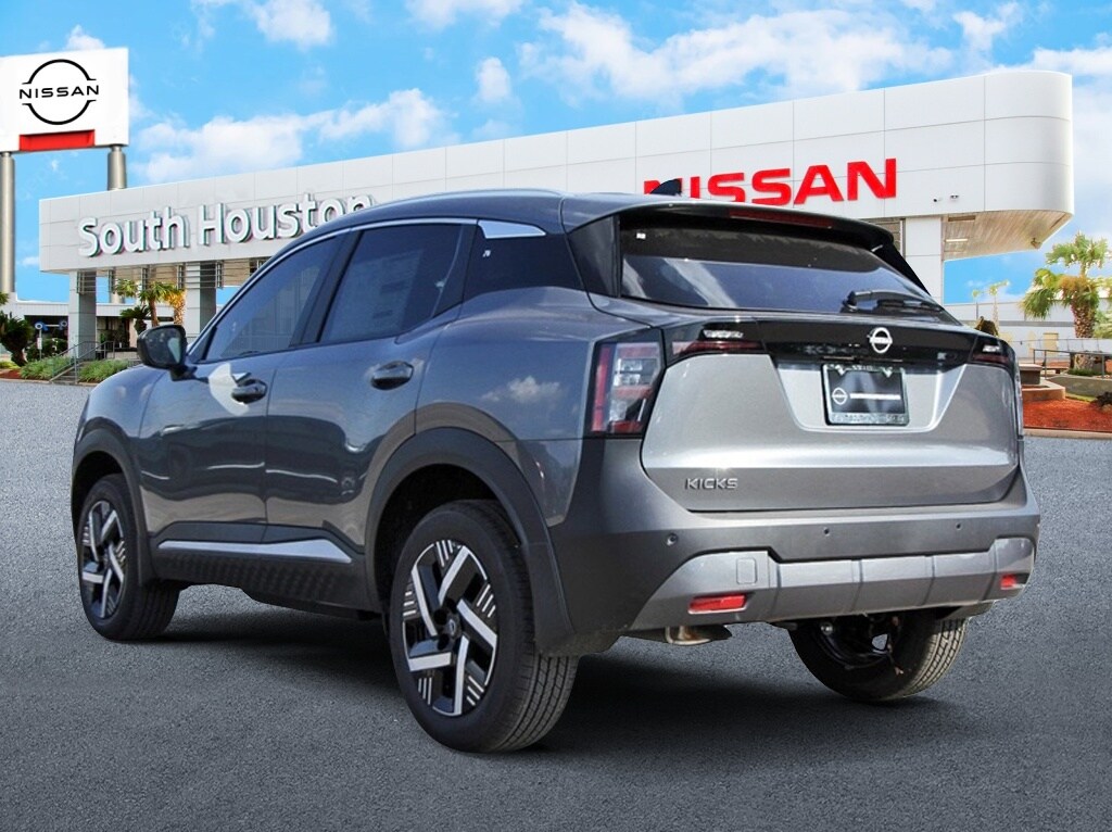 2026 Nissan Kicks SV photo 3