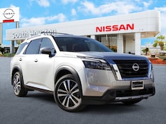 2025 Nissan Pathfinder Platinum SUV