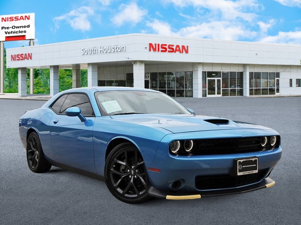 2023 Dodge Challenger GT Auto's photo