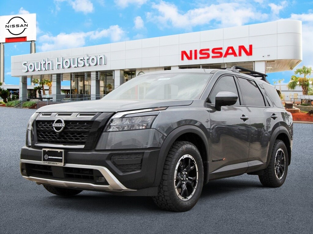2025 Nissan Pathfinder Rock Creek photo 2