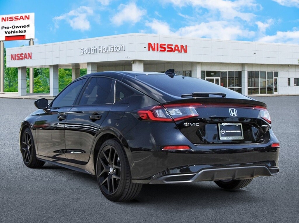 2025 Honda Civic Sport photo 2