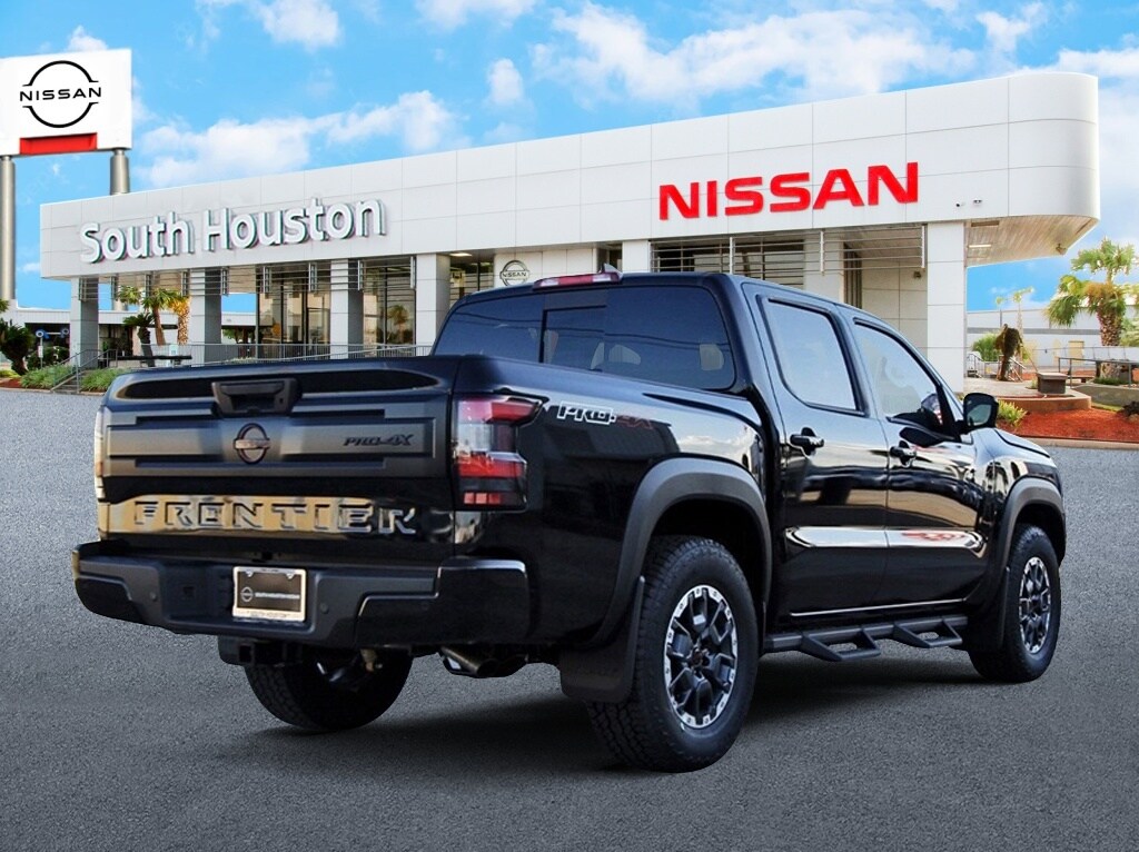 2026 Nissan Frontier PRO-4X photo 4