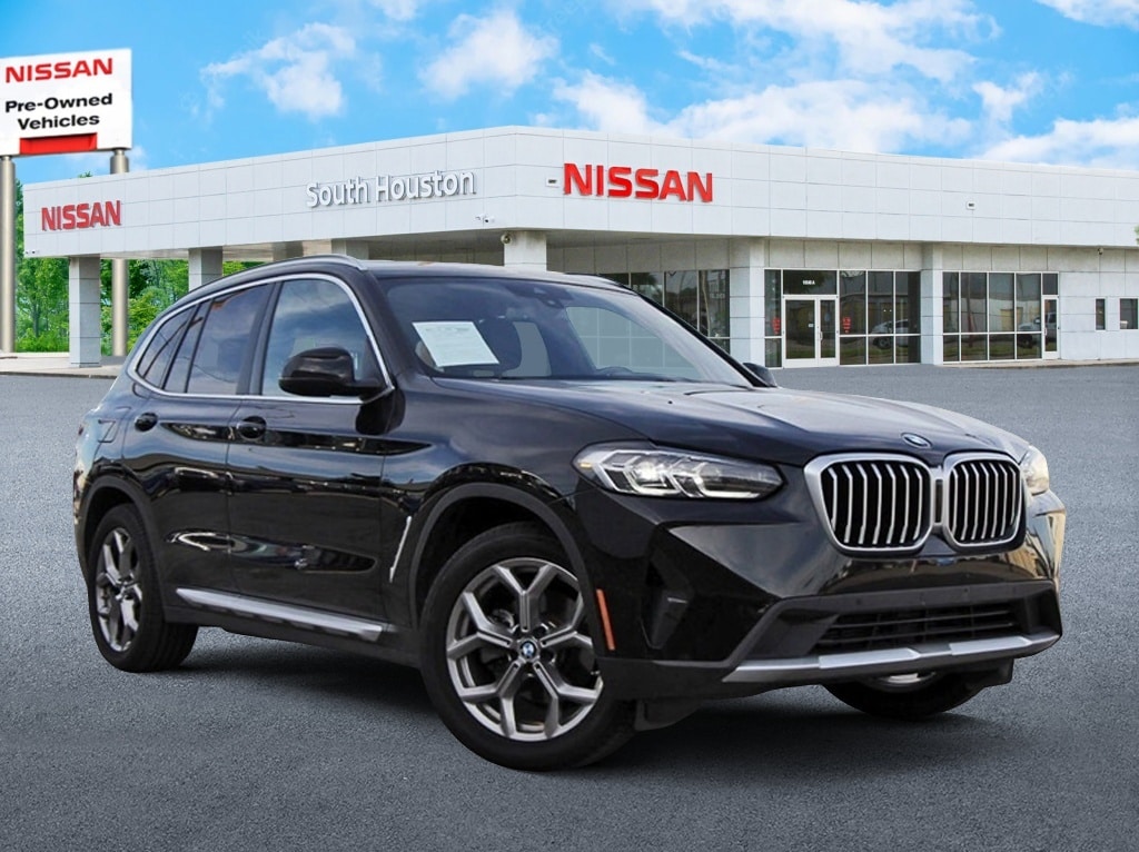 2023 BMW X3 30i's photo