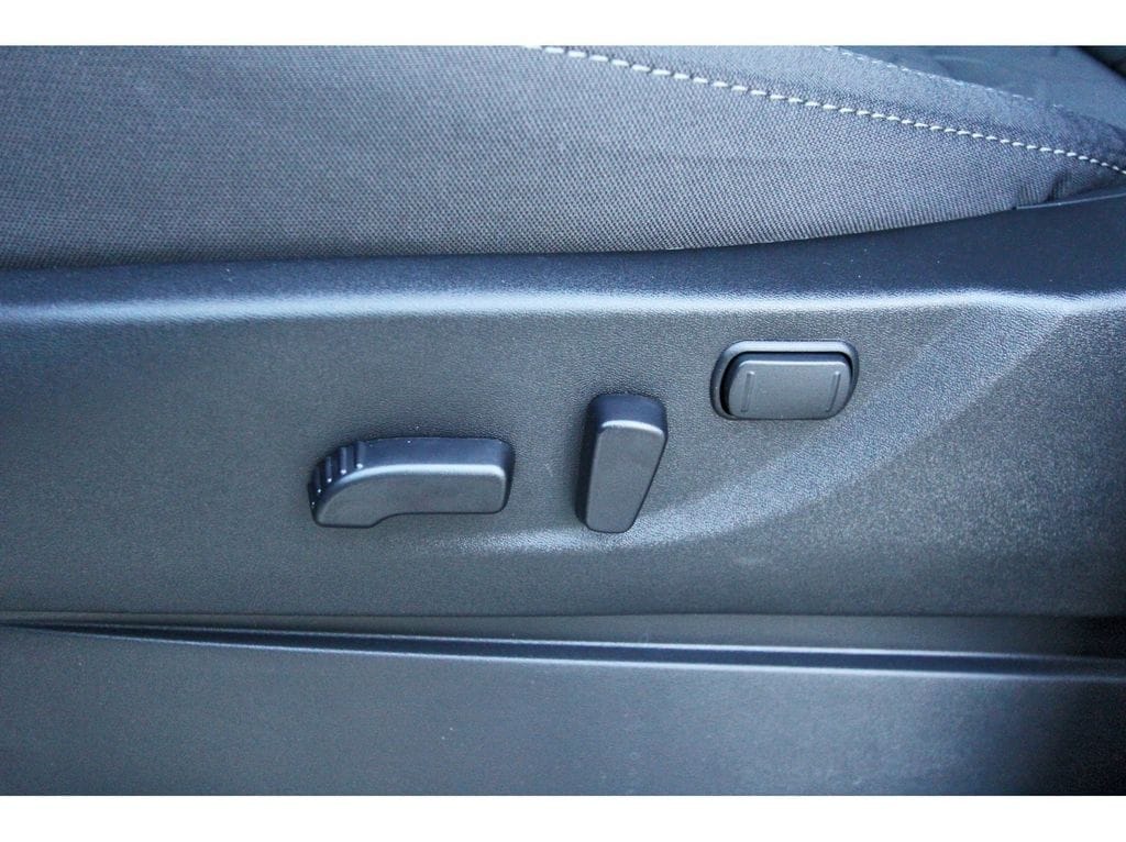2026 Nissan Frontier SV - Photo 27