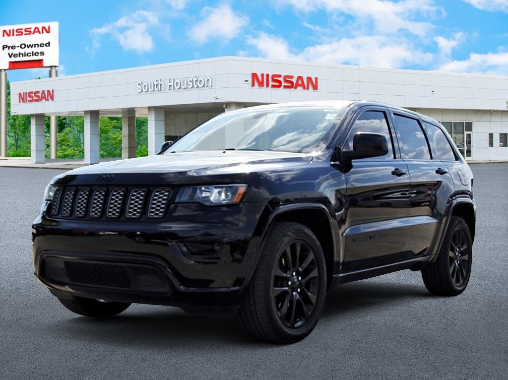 Used 2017 Jeep Grand Cherokee Laredo RWD SUV