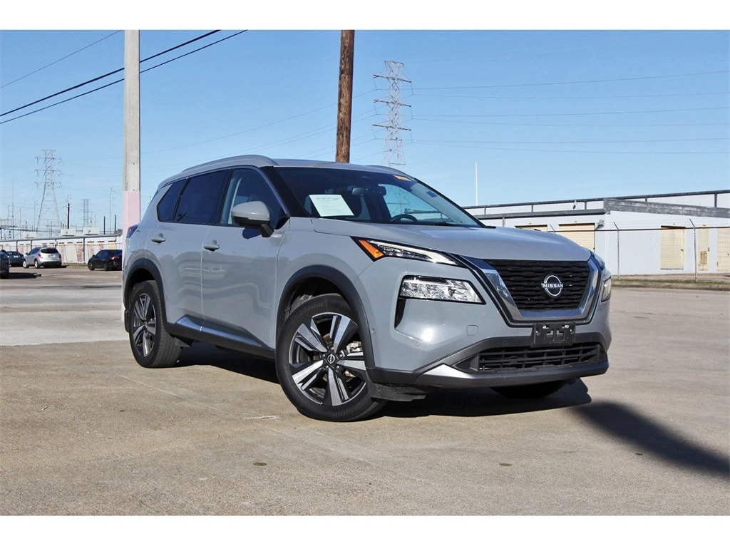 2023 Nissan Rogue SL
