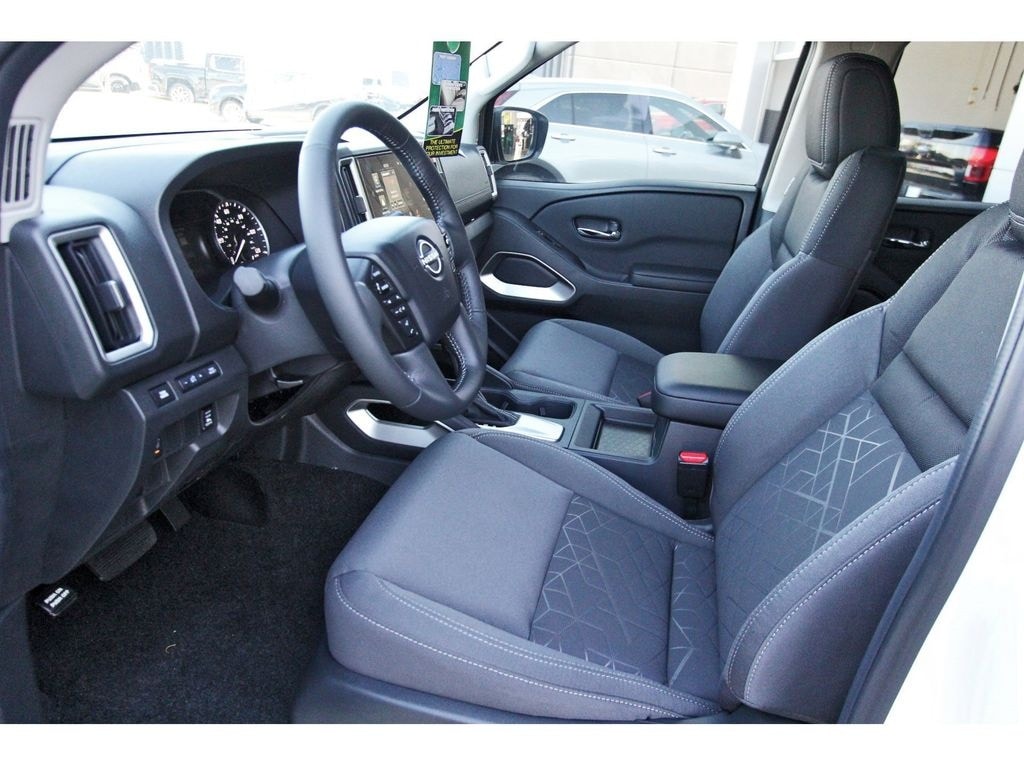 2026 Nissan Frontier SV - Photo 12