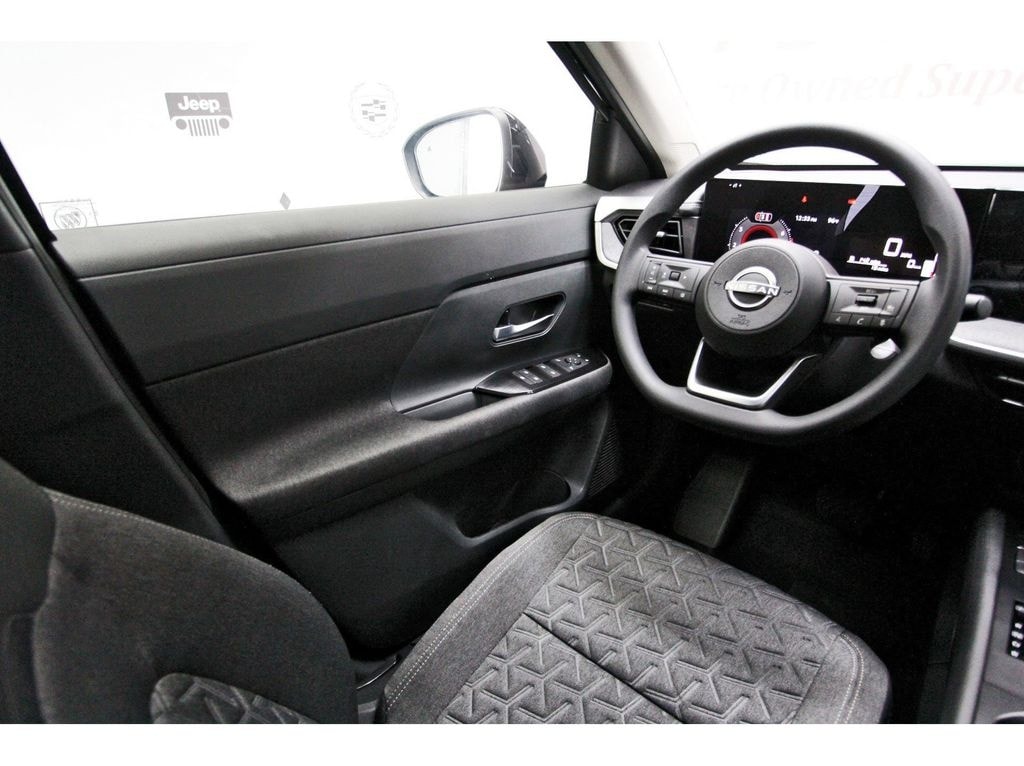 2026 Nissan KICKS SV - Photo 6
