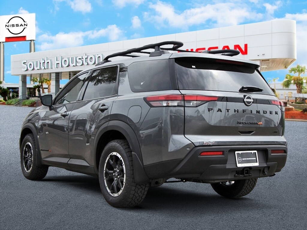 2025 Nissan Pathfinder Rock Creek photo 3
