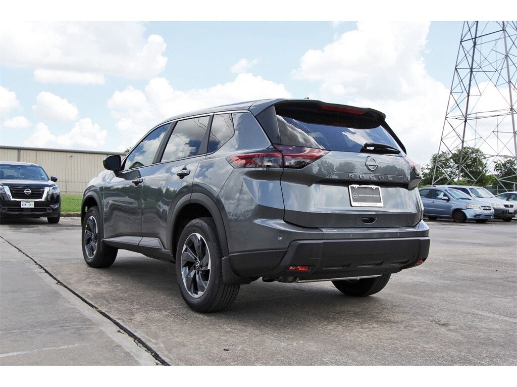 2026 Nissan Rogue SV photo 3