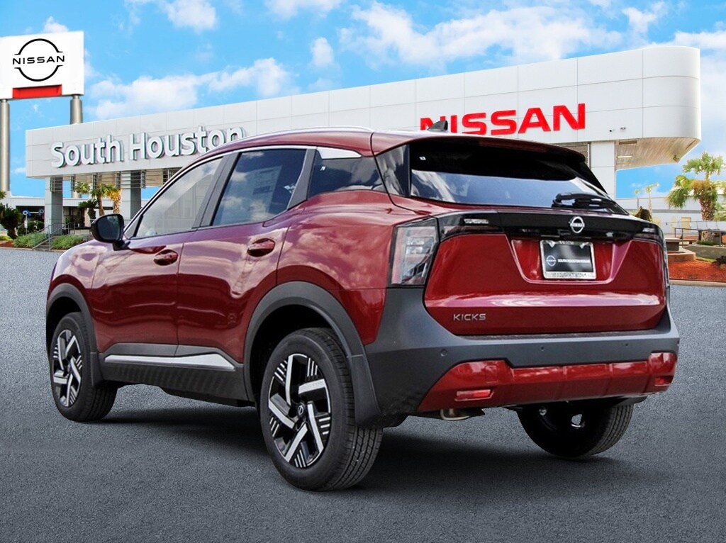 2026 Nissan Kicks SV photo 3