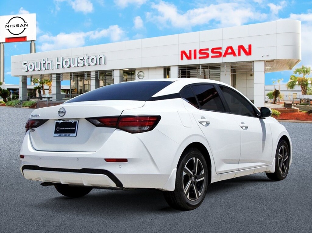 2025 Nissan Sentra SV photo 3