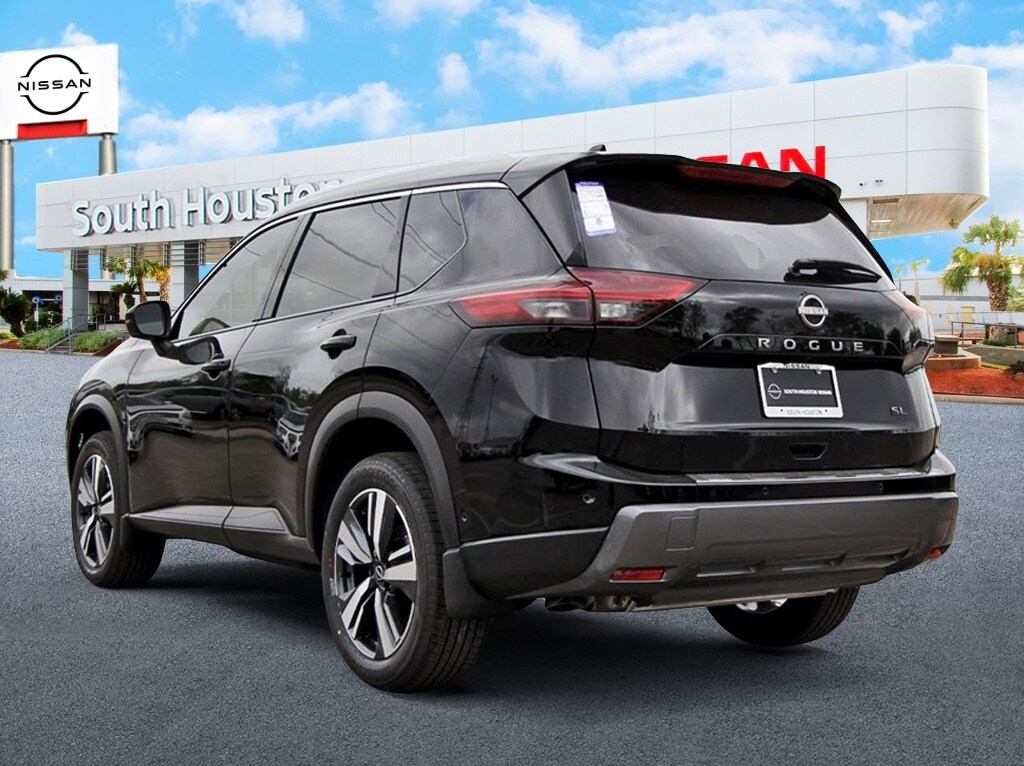 2025 Nissan Rogue SL photo 3