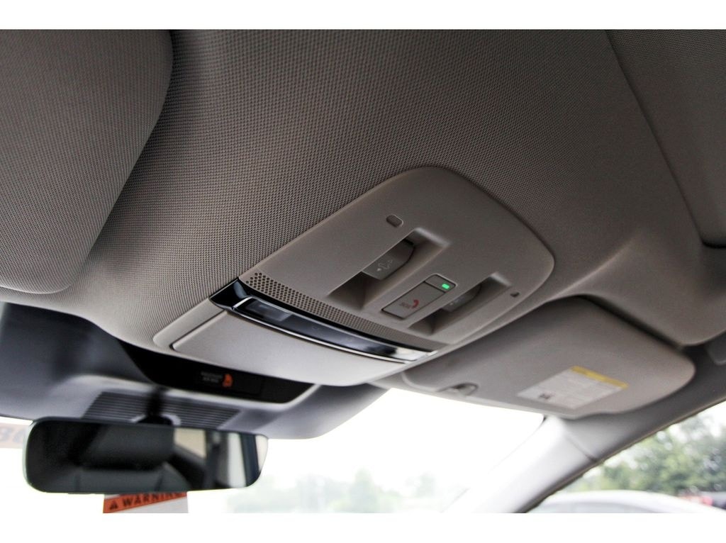 2025 Nissan Murano SL - Photo 16