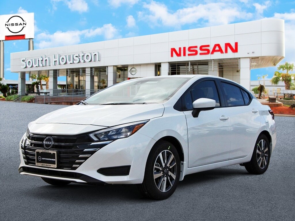 2025 Nissan Versa 1.6 SV photo 2