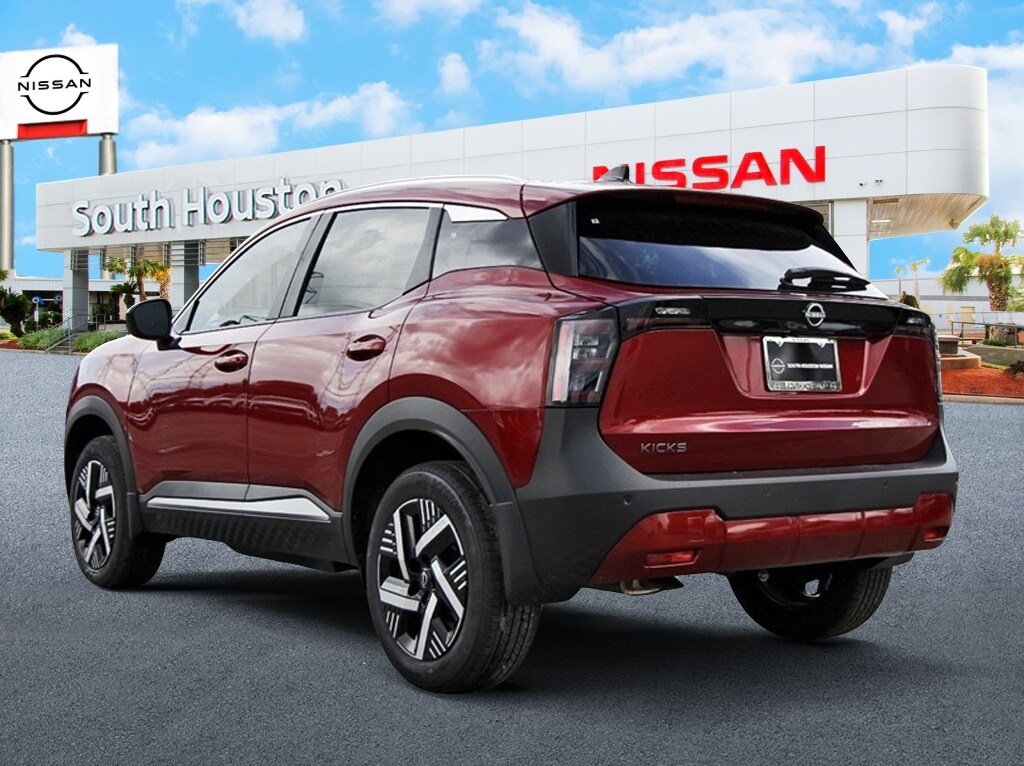 2026 Nissan Kicks SV photo 2