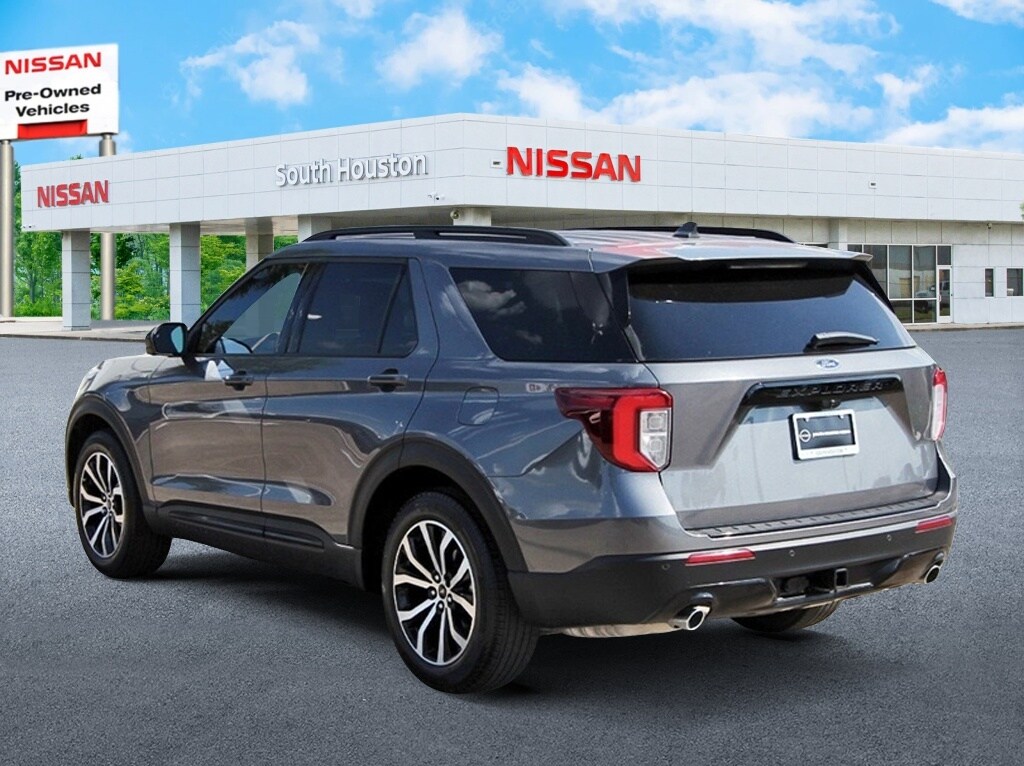 2022 Ford Explorer ST-Line photo 3