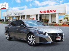 2025 Nissan Altima S Sedan