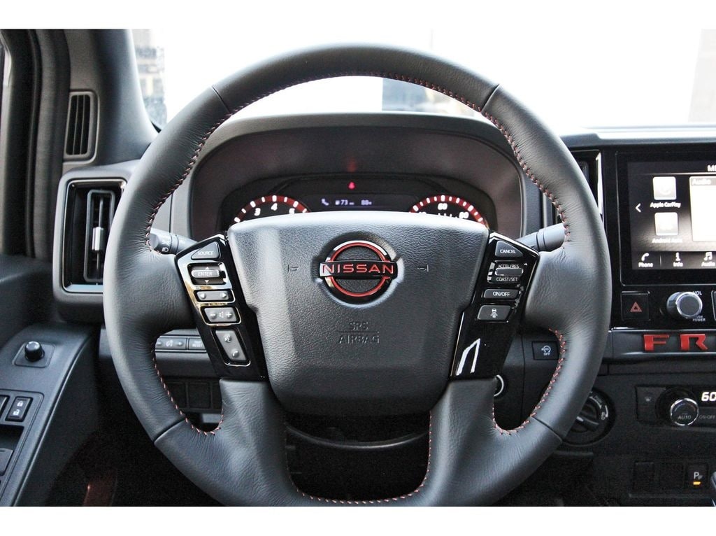 2025 Nissan Frontier PRO-4X - Photo 13