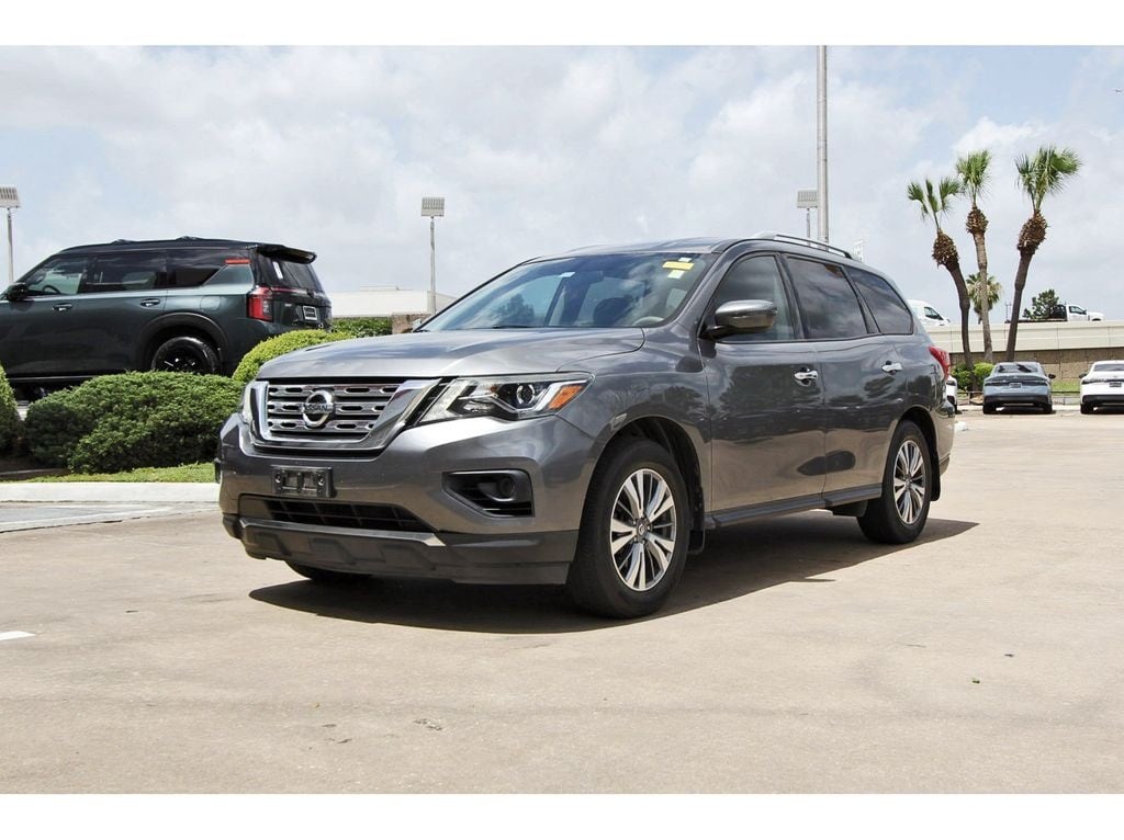 Used 2020 Nissan Pathfinder S with VIN 5N1DR2AN9LC631437 for sale in Houston, TX