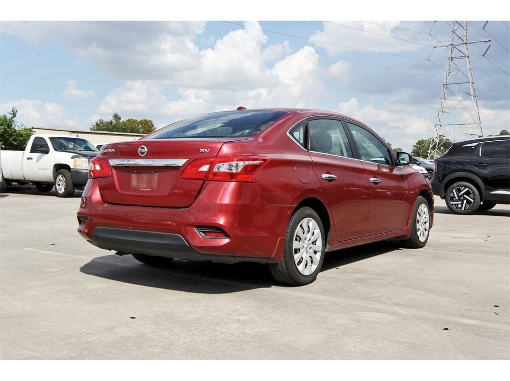 2016 Nissan Sentra SV photo 4