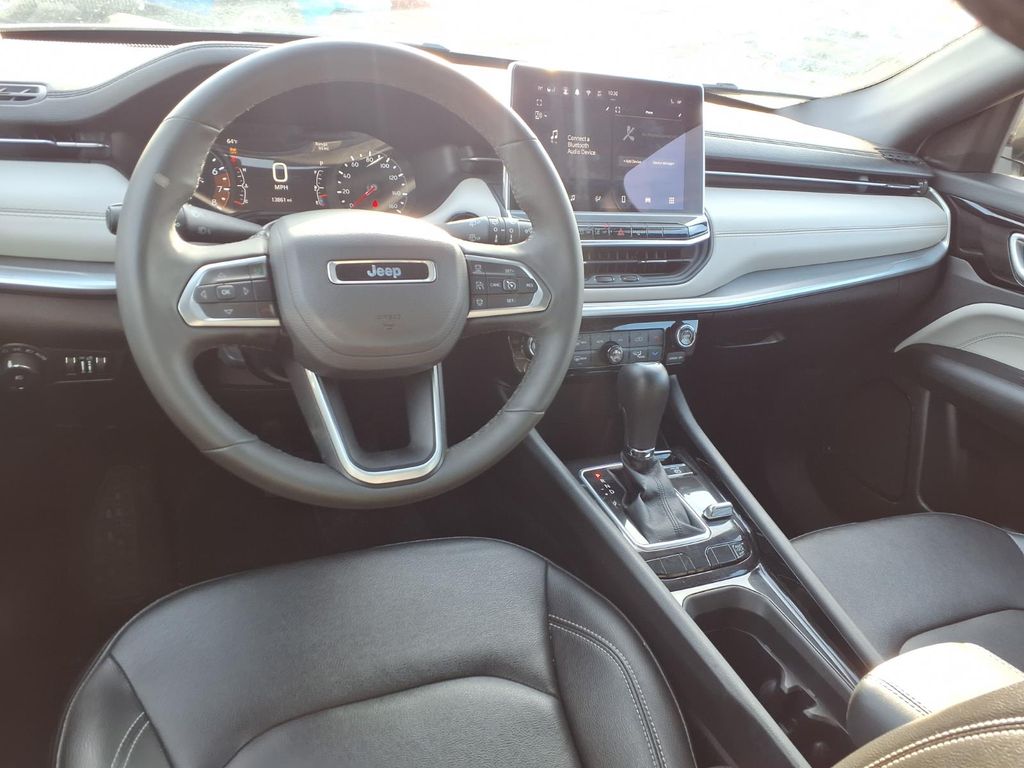 Used 2025 Jeep Compass Limited SUV