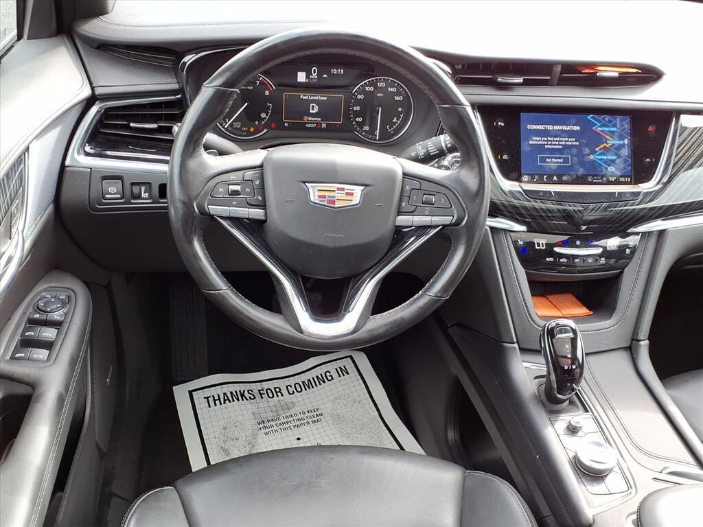 Used 2024 CADILLAC XT6 Premium Luxury SUV