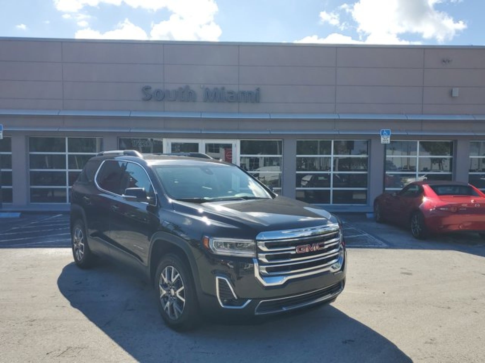 2023 GMC Acadia SLT