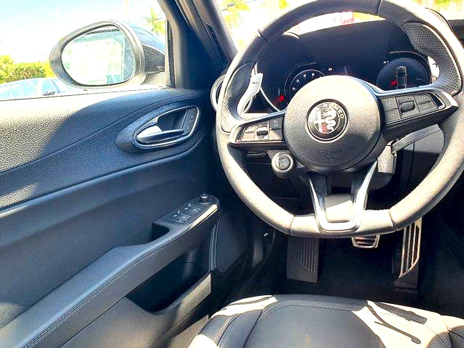 2024 Alfa Romeo Giulia Sprint - Photo 9
