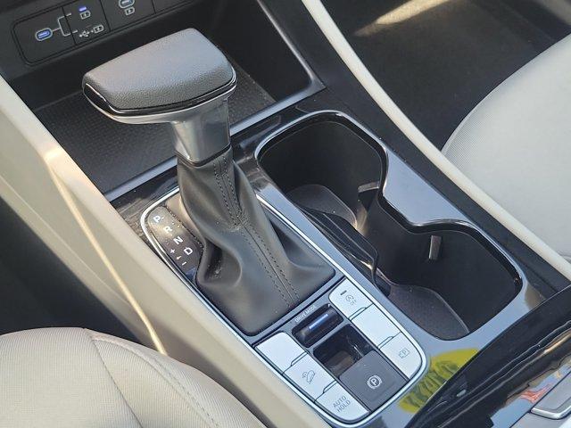 2025 Hyundai Tucson SE - Photo 28