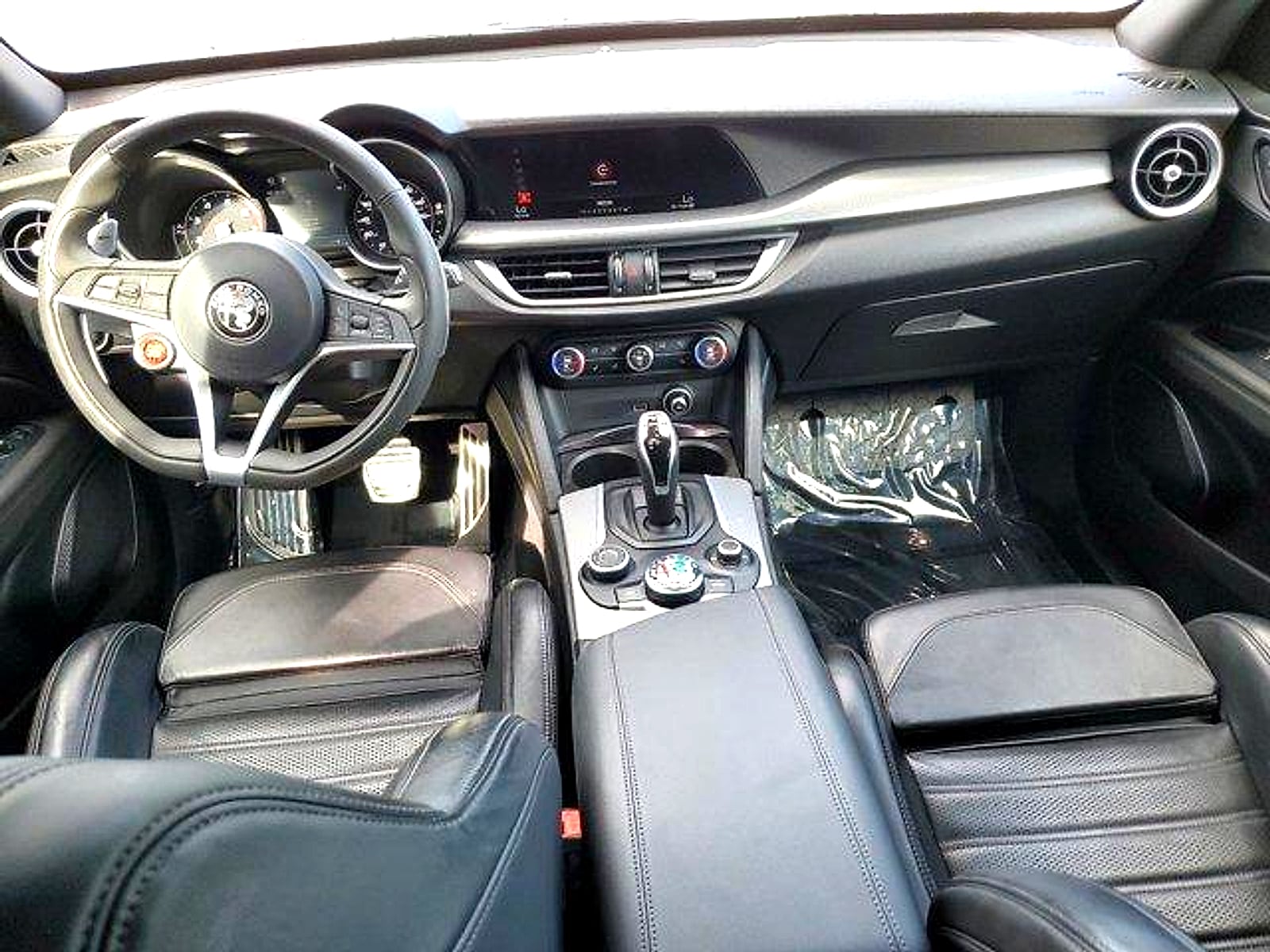2018 Alfa Romeo Stelvio Ti Sport - Photo 13