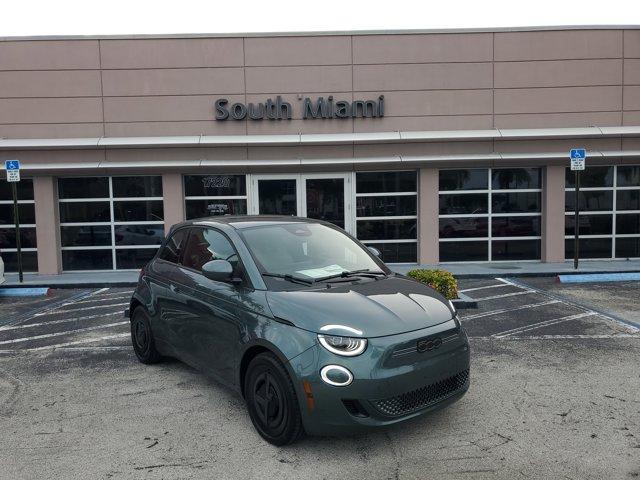 2025 FIAT 500e