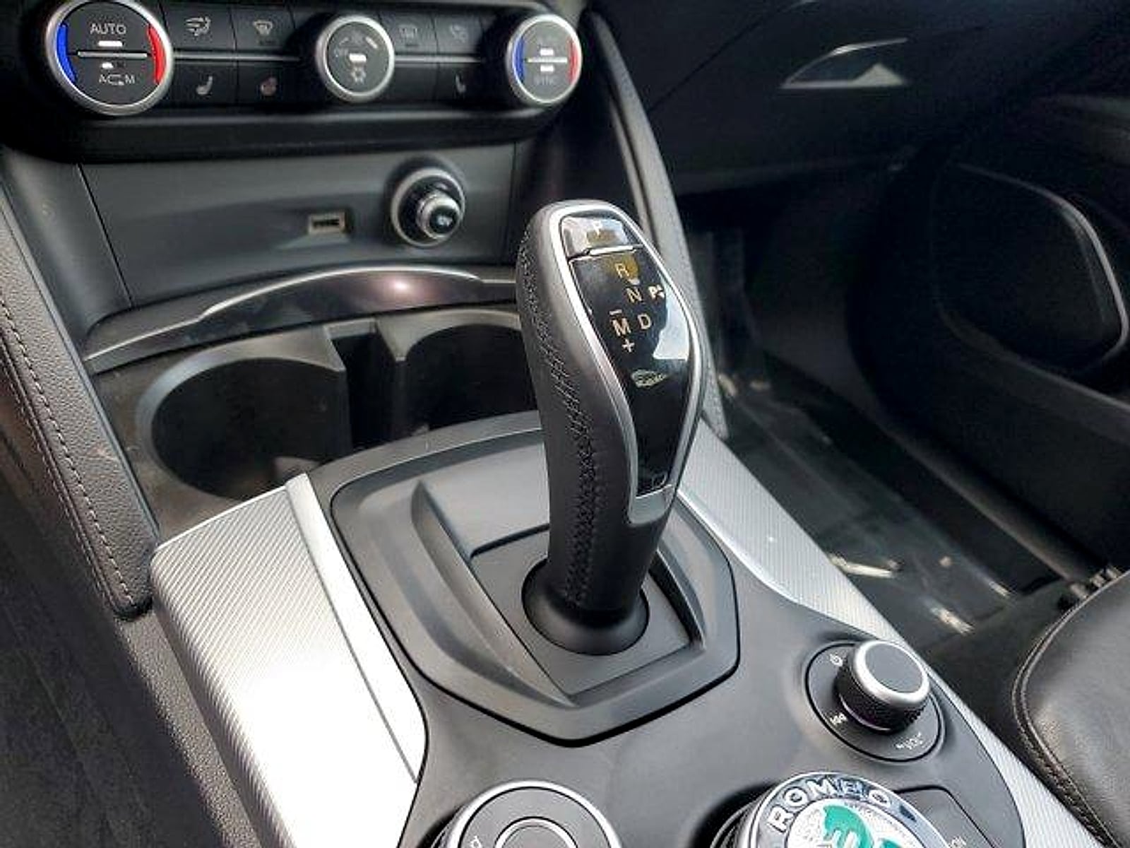 2018 Alfa Romeo Stelvio Ti Sport - Photo 26