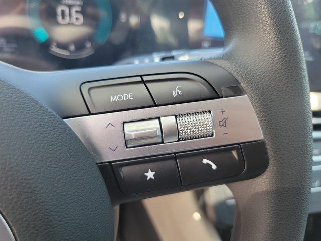 2025 Hyundai Tucson SE - Photo 24