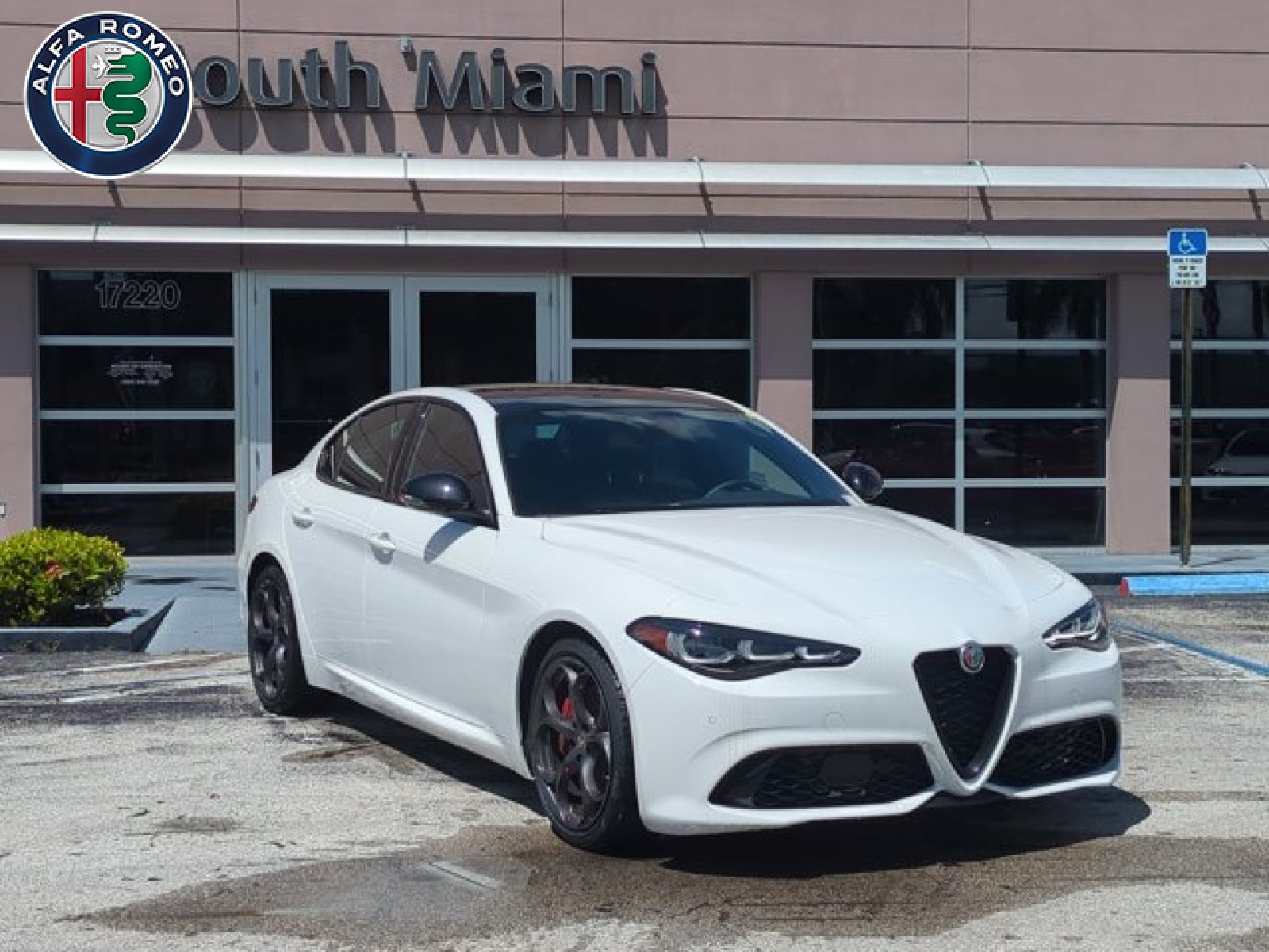 2025 Alfa Romeo Giulia