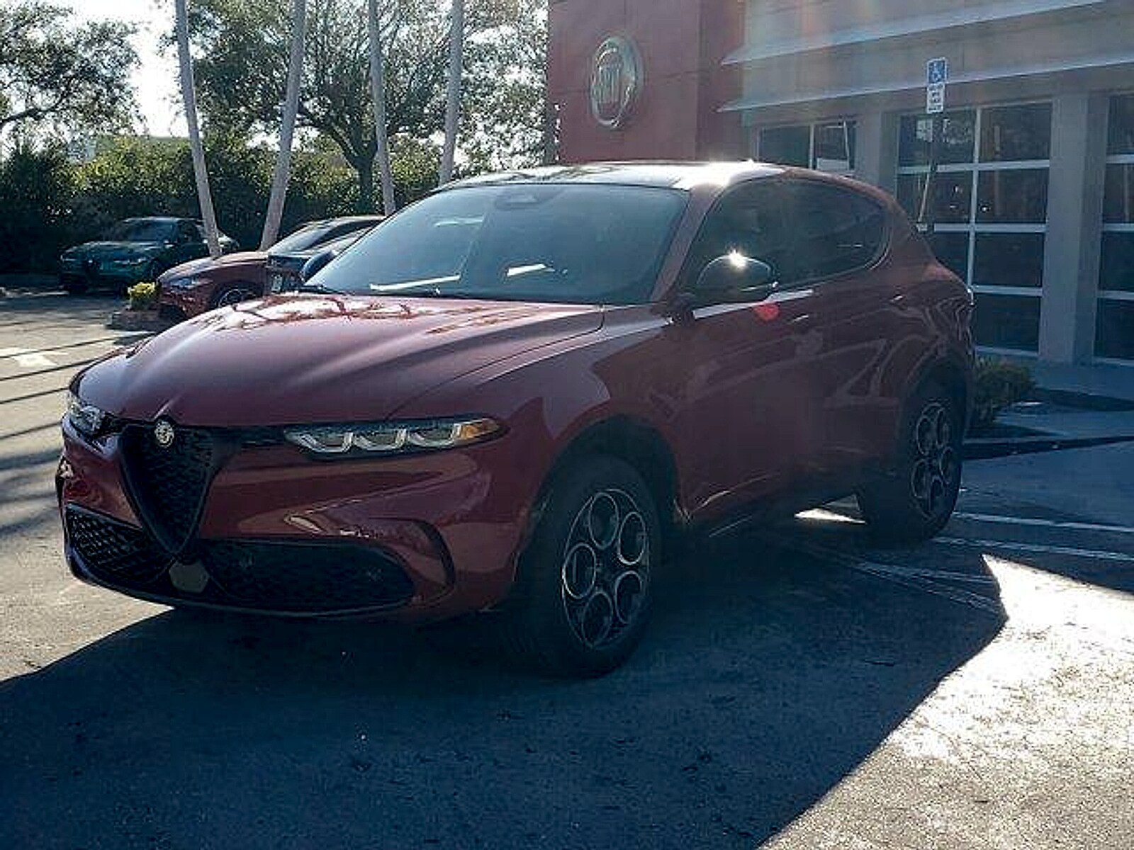 2025 Alfa Romeo Tonale Base - Photo 2