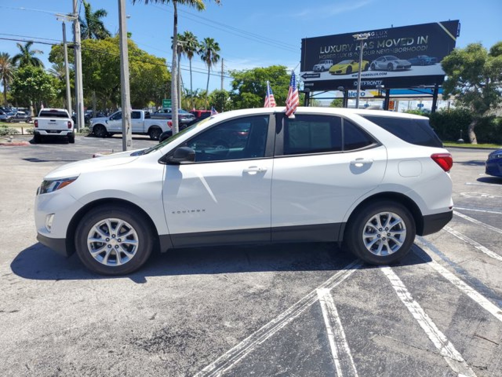 2020 Chevrolet Equinox LS photo 4