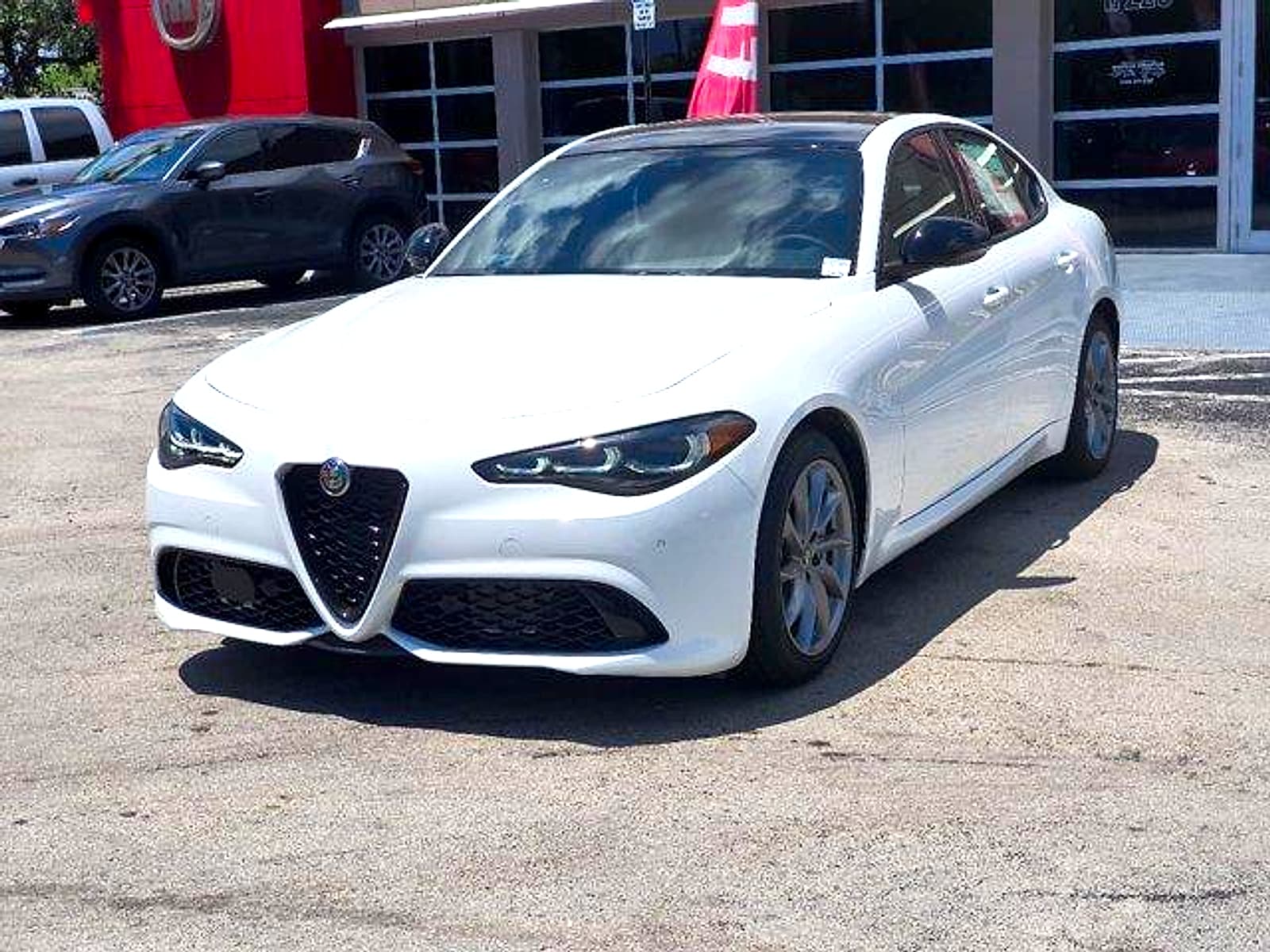 2024 Alfa Romeo Giulia Sprint - Photo 3
