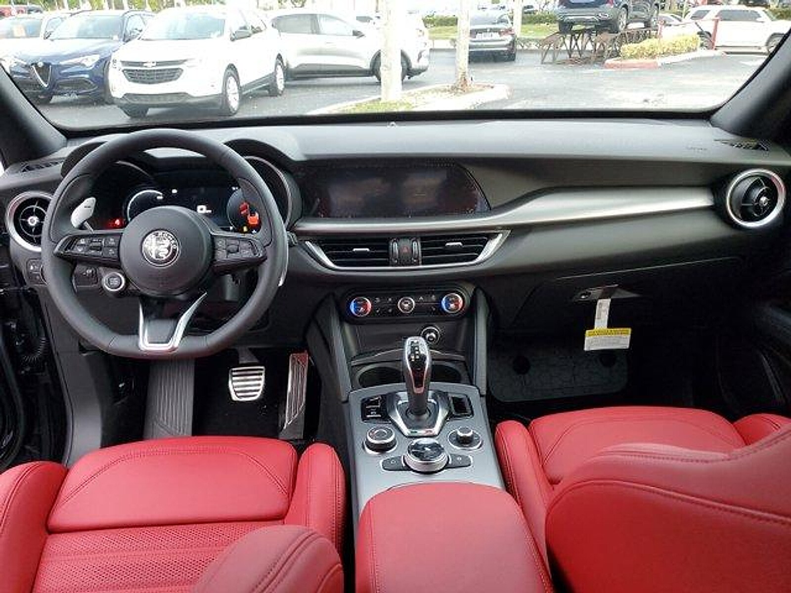 2025 Alfa Romeo Stelvio Base - Photo 7