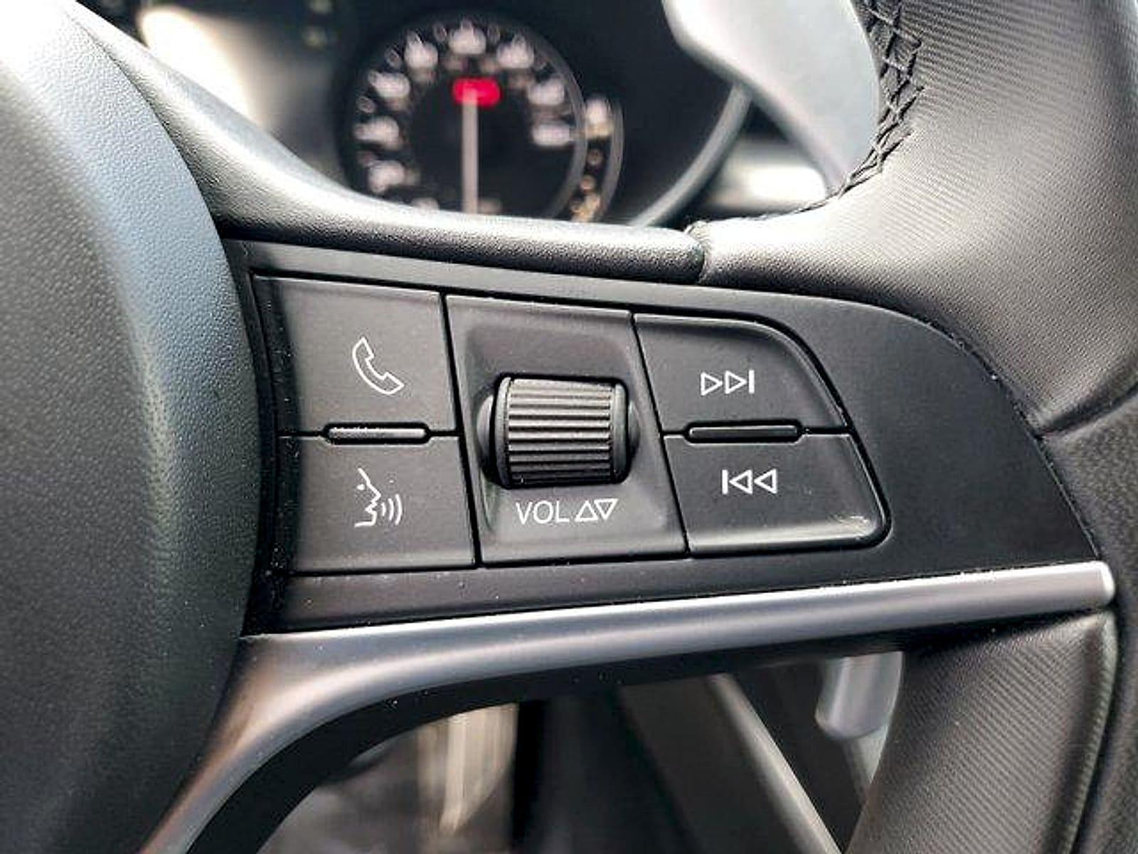2018 Alfa Romeo Stelvio Ti Sport - Photo 23