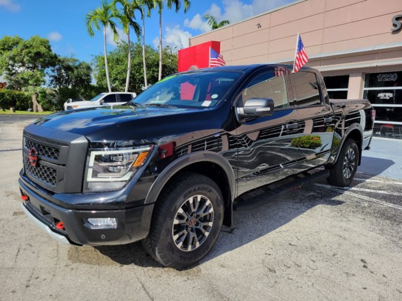 Used 2023 Nissan Titan PRO-4X with VIN 1N6AA1ED7PN105101 for sale in Miami, FL