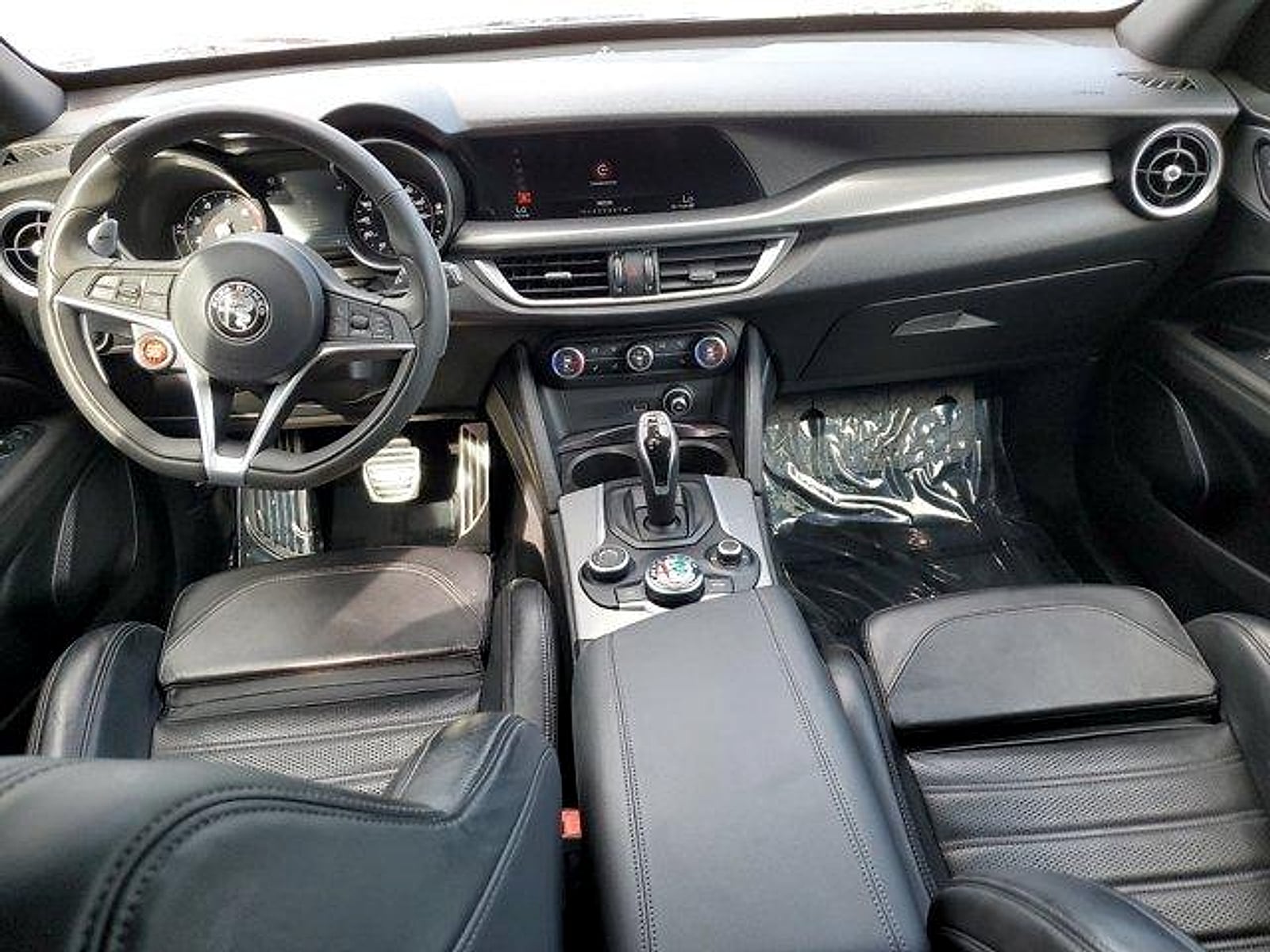 2018 Alfa Romeo Stelvio Ti Sport - Photo 13