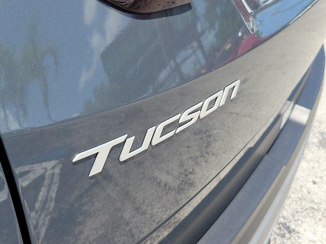 2025 Hyundai Tucson SE - Photo 11