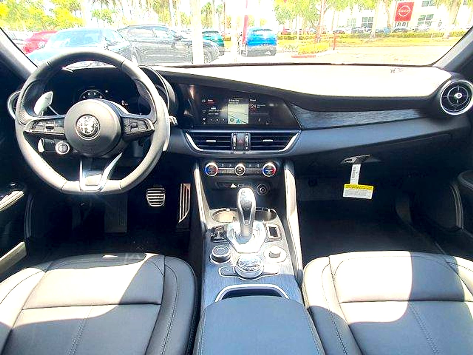 2024 Alfa Romeo Giulia Sprint - Photo 8