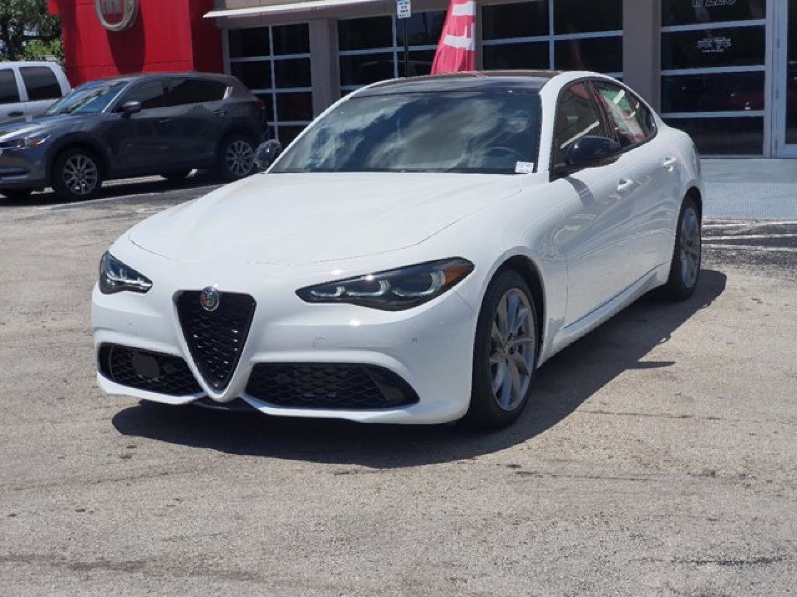 2024 Alfa Romeo Giulia SPRINT photo 3